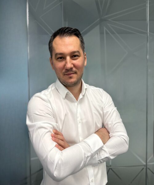 Daniel Popescu-CEO Daniel Popescu-CEO